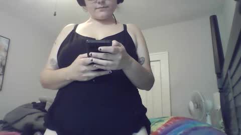 Snapshot of poppy_stax chatting on October 21, 1:44 am Poppy Stax online show from October 21, 1:44 am