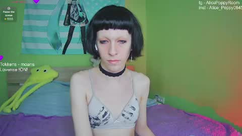 poppyfluffy online show from June 20, 2:56 pm
