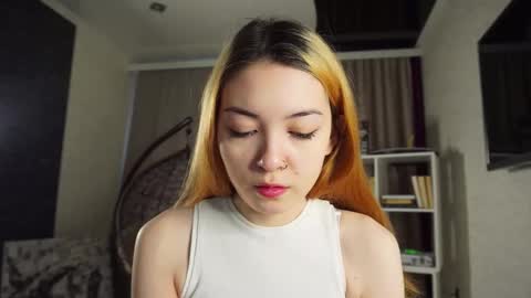 Agnes online show from March 11, 4:30 am