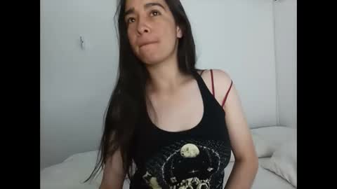 porcelainlux online show from February 28, 1:42 am