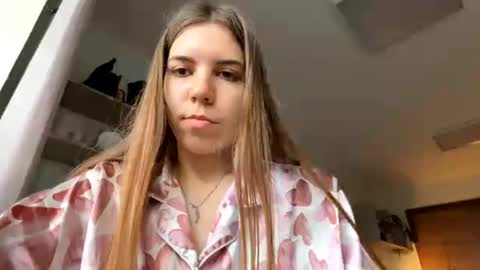 Eva online show from June 4, 4:24 pm