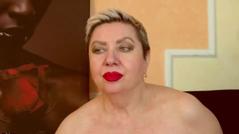 LADY POSH online show from June 11, 2:53 am