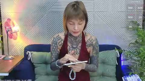Lola online show from August 5, 5:04 am