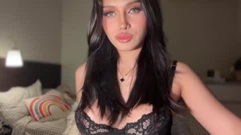 Snapshot of precious_amber69 chatting on March 7, 4:23 am Oh my Amber online show from March 7, 4:23 am