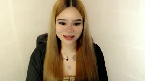 MAXXINE online show from October 11, 3:11 am