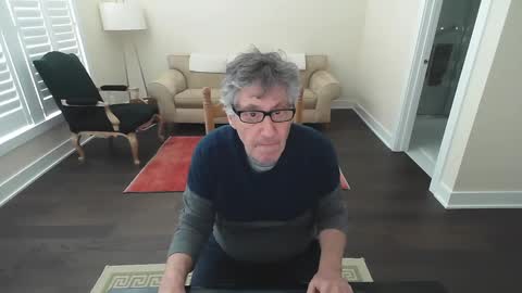 preppydave2525 online show from February 1, 6:08 pm