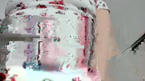 Pretend online show from May 11, 4:04 pm