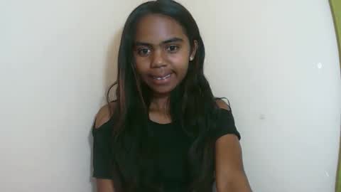 Snapshot of prettiethalia chatting on October 16, 11:21 am prettiethalia online show from October 16, 11:21 am