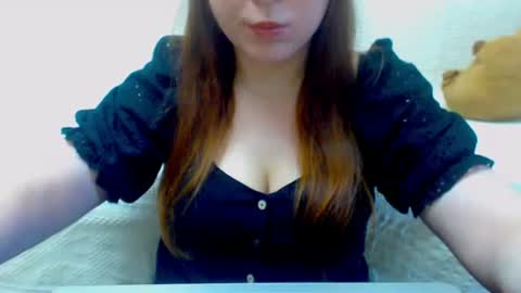pretty777 online show from August 1, 9:33 am