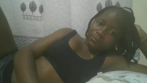 Snapshot of pretty_abella chatting on March 11, 4:40 pm abella online show from March 11, 4:40 pm
