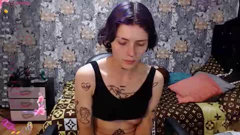 pretty_cristal22 online show from April 28, 12:09 pm