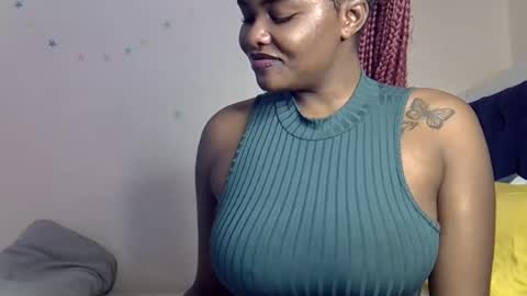 pretty_daina3 online show from July 5, 8:21 am