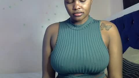 pretty_daina3 online show from July 14, 10:09 am