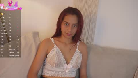 pretty_goddess online show from February 26, 8:01 pm