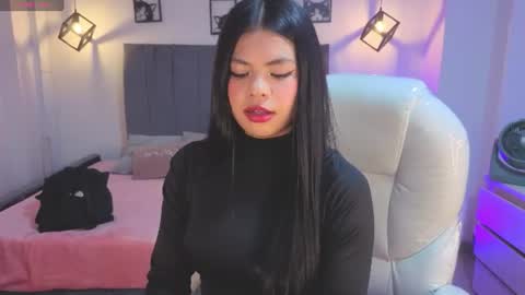 pretty online show from July 26, 3:37 am