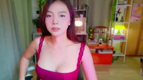Kim online show from May 25, 7:03 am