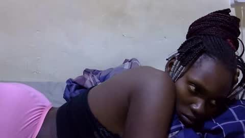 pretty_leila1 online show from April 29, 11:20 pm