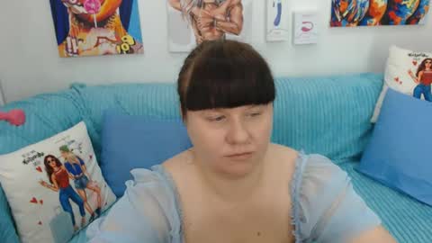 pretty_malika online show from June 29, 10:15 am