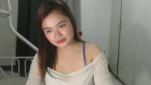 Its me NicoLe online show from May 4, 5:30 pm