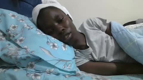 Snapshot of pretty_petite_ebony chatting on October 21, 5:05 pm pretty_petite_ebony online show from October 21, 5:05 pm