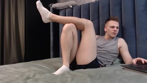 Justin online show from February 19, 8:13 am