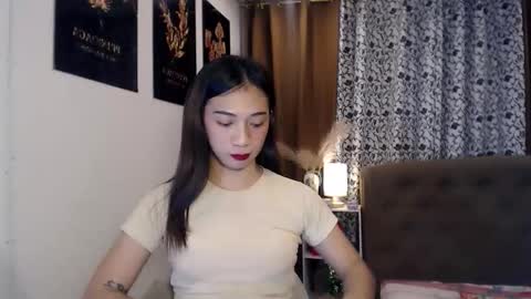 prettyakhira online show from March 18, 3:18 pm