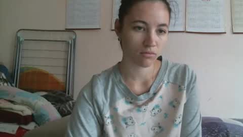 Snapshot of prettybella_7 chatting on September 27, 4:54 am Bella online show from September 27, 4:54 am