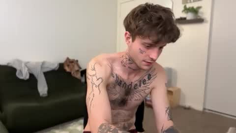 pretty boy online show from May 10, 6:20 am