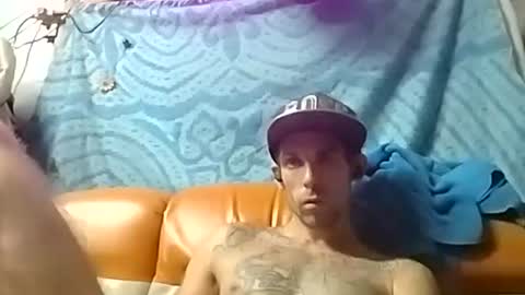 Snapshot of prettyboytatted69 chatting on October 18, 11:03 am Prettyslangin69 FYPM online show from October 18, 11:03 am