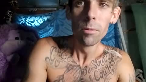 Snapshot of prettyboytatted69 chatting on October 5, 12:13 pm Prettyslangin69 FYPM online show from October 5, 12:13 pm