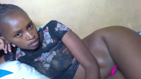 prettycarl_2 online show from May 4, 8:21 am