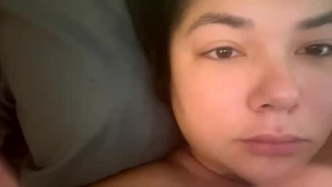 prettylatinamomma01 online show from November 29, 4:36 pm