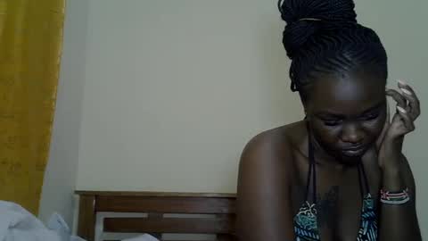 LILIAN online show from August 2, 2:24 am
