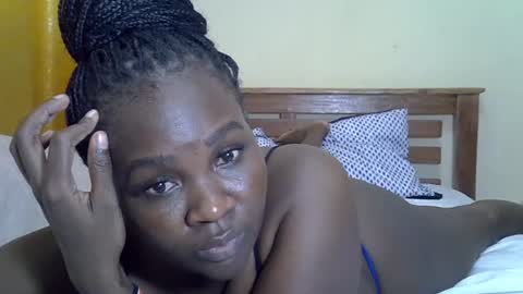 LILIAN online show from June 28, 5:53 pm