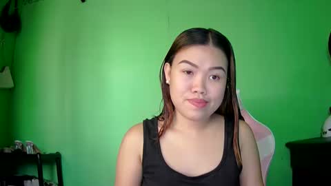 prettymae756493 online show from April 27, 7:39 am