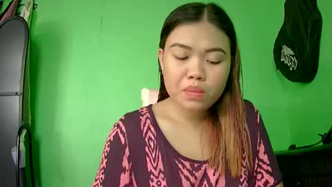 prettymae756493 online show from July 25, 7:39 am