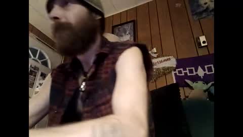 prettysolid7 online show from December 14, 10:10 am