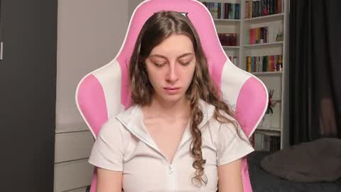 Sophie  next stream will be at Monday  i will wait you guys  online show from July 10, 6:18 am