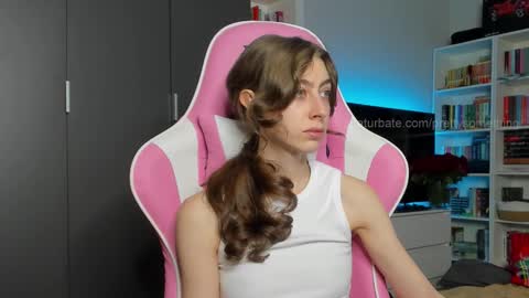 Sophie  next stream will be at Monday  i will wait you guys  online show from October 29, 7:43 am