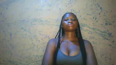 prettyxxpac online show from June 19, 1:44 am