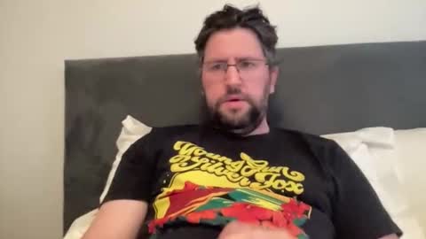 PreviewH online show from May 3, 3:18 pm