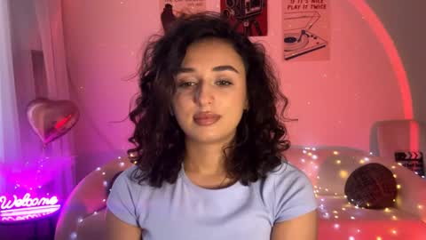 Sofi online show from April 25, 1:41 pm