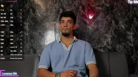prince_arthur77 online show from July 14, 1:27 pm