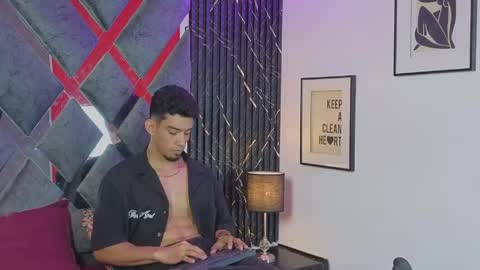prince_arthur77 online show from April 26, 4:26 pm