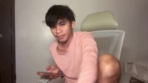 Charls online show from May 6, 3:18 pm