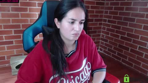 Leia online show from May 1, 6:57 pm