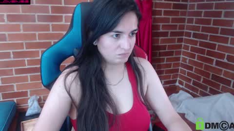 Leia online show from June 25, 2:33 pm