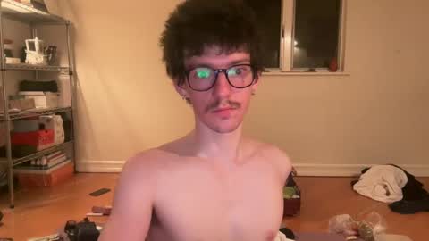 Peaches online show from February 27, 4:13 am