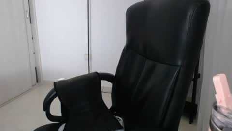 valery dollx online show from July 14, 12:58 am