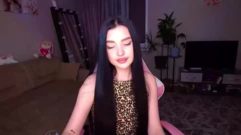 princessamira1 online show from October 30, 3:45 pm